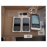 (2) iPhones (6?), iPod
