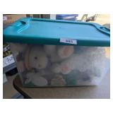 Easter Decor In Tote w/ Lid