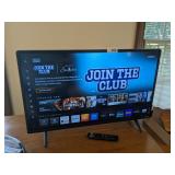 Vizio 32" Flat Screen w/ Remote