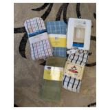 New Kitchen Towels & Washcloths + Curtain