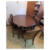 Dining Table w/ (6) Heavy Duty Chairs