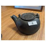 Cast Iron Kettle, #6 Cast Iron Skillet & Trivet -*
