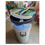 (2) Trash Cans, Extra Lids &