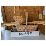 Expandable Wooden Peg Hangers & (2) Baskets + Jar