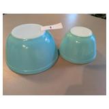 (2) Vintage Turquoise Pyrex Mixing Bowls
