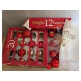 Christmas Decor In Tote w/ Lid