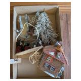 Small Christmas House & Accessories