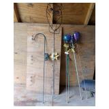 (7) Landscape Stake Decor &