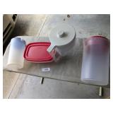 (2) Pitchers, Rubbermaid Food Storage &