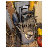 Campbell Hausfeld Pressure Washer - 1800 PSI