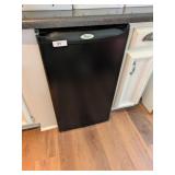 Dorm Size Whirlpool Refrigerator