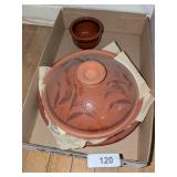 Terracotta Pie Plate & Terracotta Lidded