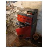 Metal Toolbox w/ Contents -*