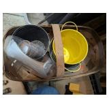 Flower Pots & Liners