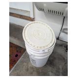 5 gallon bucket of Bird Seed / partials