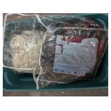 Tote w/ Lid + Comforter & Thin Bedspread w/