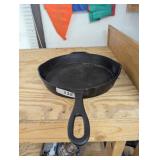 Cast Iron Skillet / 11-1/2" Diameter, 2" Deep