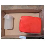 (2) Pieces Tupperware