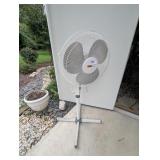 Pedestal Fan