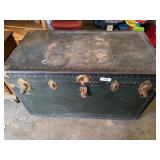 Vintage Trunk -**