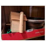 Small Birdhouse, Flower Pot & Hummingbird Feeder