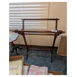 Quilt Rack