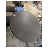 Card Table w/ (4) Chairs