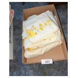 Vintage Sheets & Pillow Cases Yellow Floral