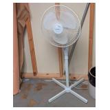 Pedestal Fan