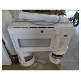 GE Over The Stove Microwave