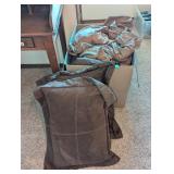 Queen Size Brown Comforter, Pillow Shams & Sheets