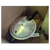 Presto Pressure Cooker w/ Jiggler +