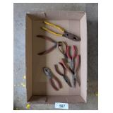 Pliers