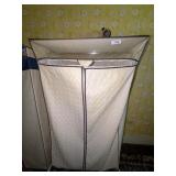 Portable Clothes Closet
