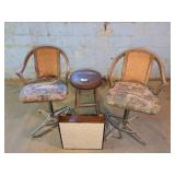 (2) Vintage Stools No Wheels, Bar Stool &