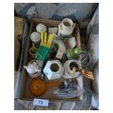 Assortment of Kitchens Items