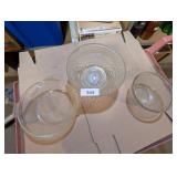 (3) Glass Bowls: (1) Pyrex