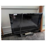 TOSHIBA TV w/ Remote