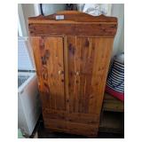 Oakes Chair Company Cedar Wardrobe -*