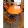 Oak Dining Table w/ (6) Chairs, (2) Leaves