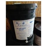 5 Gal Buckets Of Salt