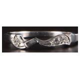 14K WHITE GOLD ABSTRACT LADIES RING W/ DIAMONDS