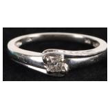 DAINTY 10K WHITE GOLD DIAMOND LADIES RING