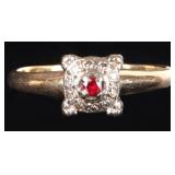 VINTAGE 14K  RUBY & DIAMOND HALO LADIES RING