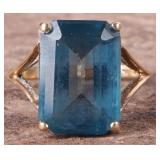14K YELLOW GOLD SKY BLUE TOPAZ LADIES RING
