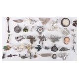 LARGE COLLECTION OF STERLING SILVER LADIES JEWELRY