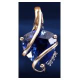 10KT YELLOW GOLD LADIES PENDANT W/ SAPPHIRE & DIAS