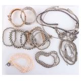 MEGA LOT SILVER & GOLD TONED LADIES JEWELRY (17)
