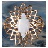 14K YELLOW GOLD LADIES RING W/ MARQUISE OPAL