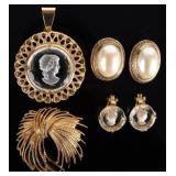 ORNATE GOLD TONED CAMEO LADIES JEWELRY SET - (4)